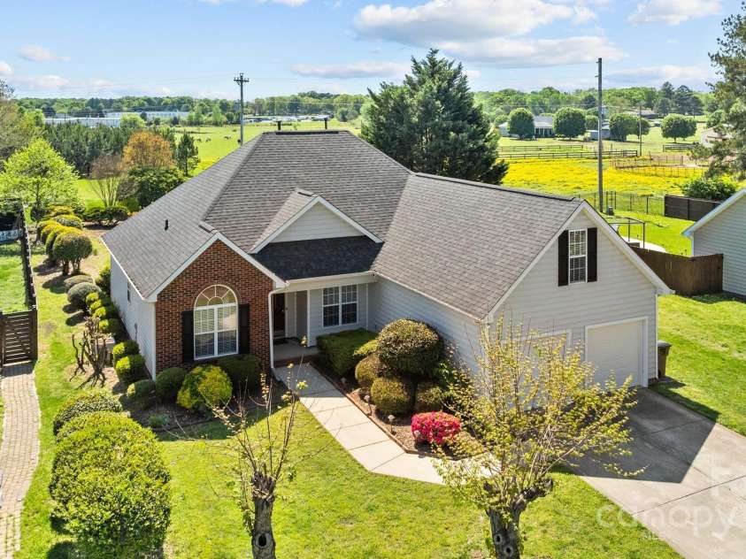 4705 Granite Court, Indian Trail, NC 28079.  MLS# CAR4245386, YatesRealty ID 5842. 