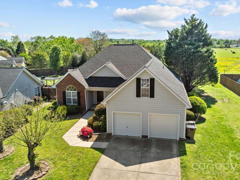 4705 Granite Court, Indian Trail, NC 28079.  MLS# CAR4245386, YatesRealty ID 5842. 