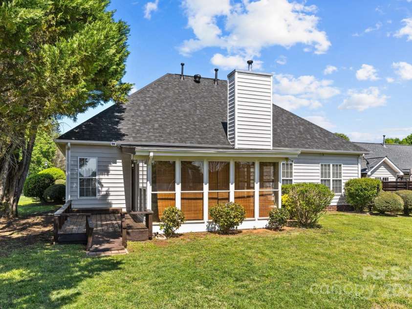 4705 Granite Court, Indian Trail, NC 28079.  MLS# CAR4245386, YatesRealty ID 5842. 