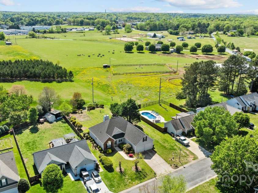 4705 Granite Court, Indian Trail, NC 28079.  MLS# CAR4245386, YatesRealty ID 5842. 