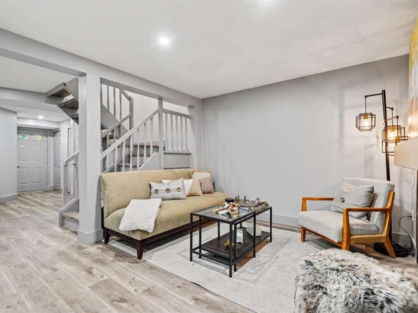 7304 Pebblestone Drive, Charlotte, NC 28212.  MLS# CAR4435000, YatesRealty ID 58421. 