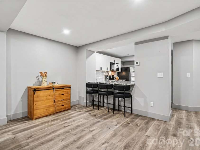7304 Pebblestone Drive, Charlotte, NC 28212.  MLS# CAR4435000, YatesRealty ID 58421. 