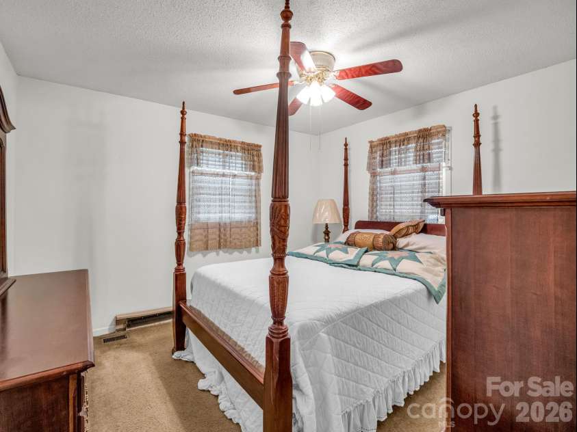 292 Bridges Drive, Forest City, NC 28043.  MLS# CAR4437409, YatesRealty ID 58424. 