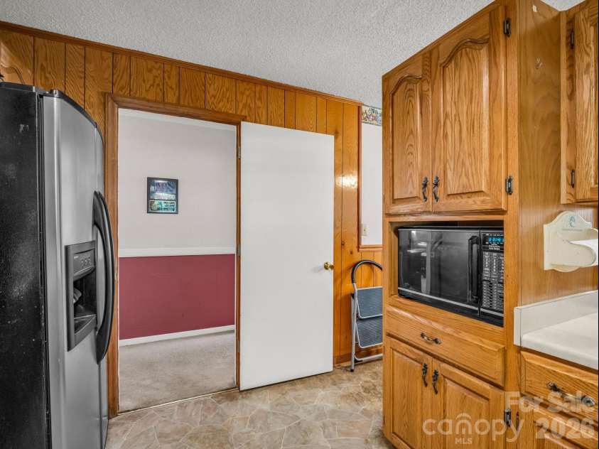 292 Bridges Drive, Forest City, NC 28043.  MLS# CAR4437409, YatesRealty ID 58424. 