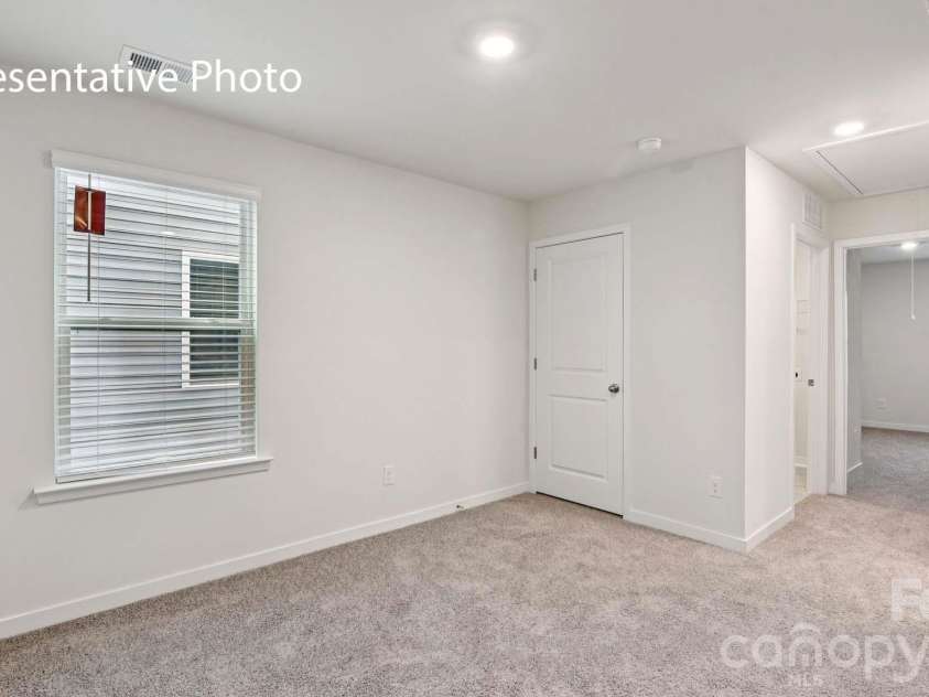 2836 Frances View Lane, Lincolnton, NC 28092.  MLS# CAR4437598, YatesRealty ID 58425. 