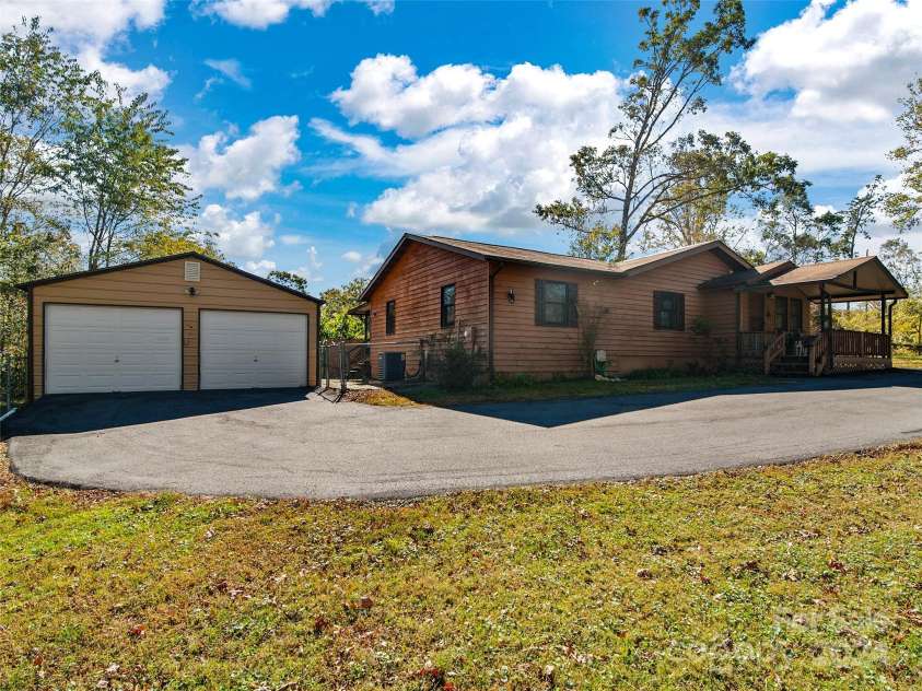 24 Palatka Street, Arden, NC 28704.  MLS# CAR4193768, YatesRealty ID 5843. 