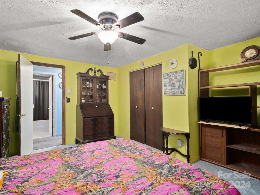 24 Palatka Street, Arden, NC 28704.  MLS# CAR4193768, YatesRealty ID 5843. 