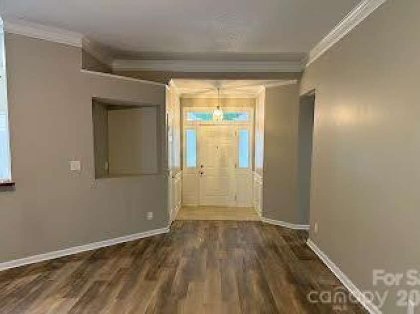 137 Citation Drive, Mooresville, NC 28117.  MLS# CAR4437338, YatesRealty ID 58432. 