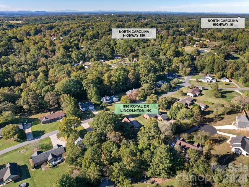 990 Royal Drive, Lincolnton, NC 28092.  MLS# CAR4434784, YatesRealty ID 58433. 