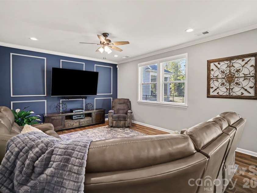 12632 Heath Grove Drive, Huntersville, NC 28078.  MLS# CAR4435897, YatesRealty ID 58437. 