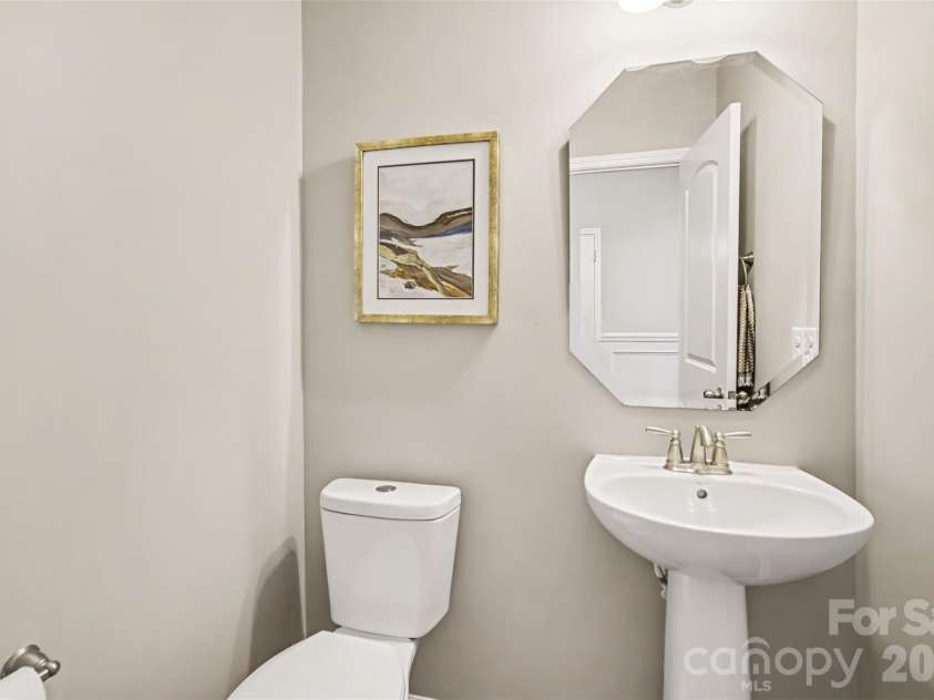 12632 Heath Grove Drive, Huntersville, NC 28078.  MLS# CAR4435897, YatesRealty ID 58437. 