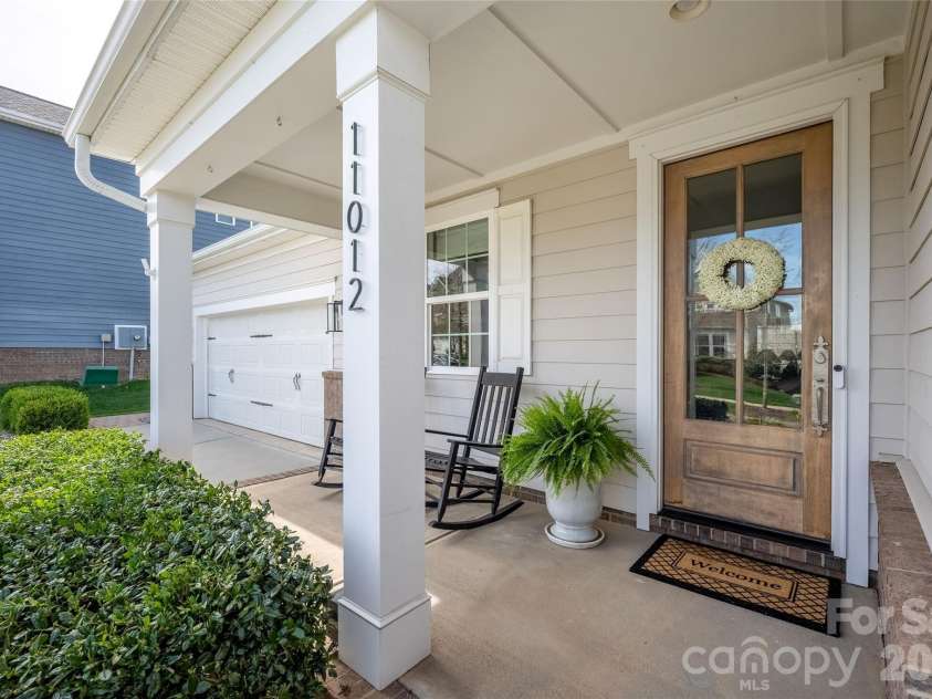 11012 Vanguard Parkway, Huntersville, NC 28078.  MLS# CAR4356182, YatesRealty ID 5844. 