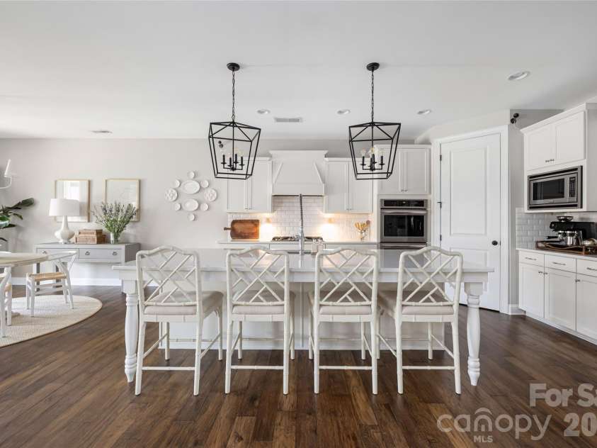 11012 Vanguard Parkway, Huntersville, NC 28078.  MLS# CAR4356182, YatesRealty ID 5844. 