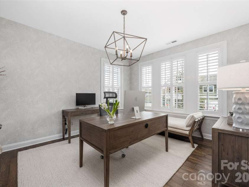 11012 Vanguard Parkway, Huntersville, NC 28078.  MLS# CAR4356182, YatesRealty ID 5844. Home Office