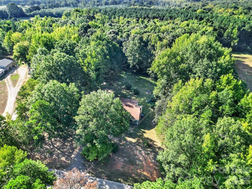 4536 Tabernacle Road, Lancaster, SC 29720.  MLS# CAR4419254, YatesRealty ID 58444. 