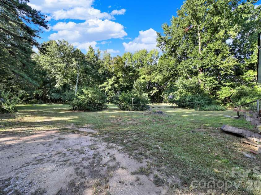 4536 Tabernacle Road, Lancaster, SC 29720.  MLS# CAR4419254, YatesRealty ID 58444. 