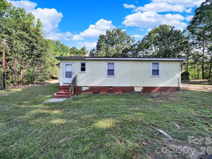 4536 Tabernacle Road, Lancaster, SC 29720.  MLS# CAR4419254, YatesRealty ID 58444. 