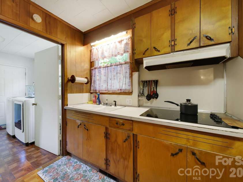 4536 Tabernacle Road, Lancaster, SC 29720.  MLS# CAR4419254, YatesRealty ID 58444. 