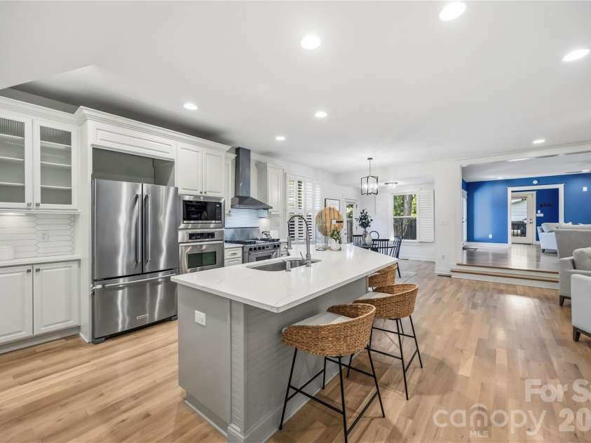 1623 Mint Street, Charlotte, NC 28203.  MLS# CAR4422880, YatesRealty ID 58445. 
