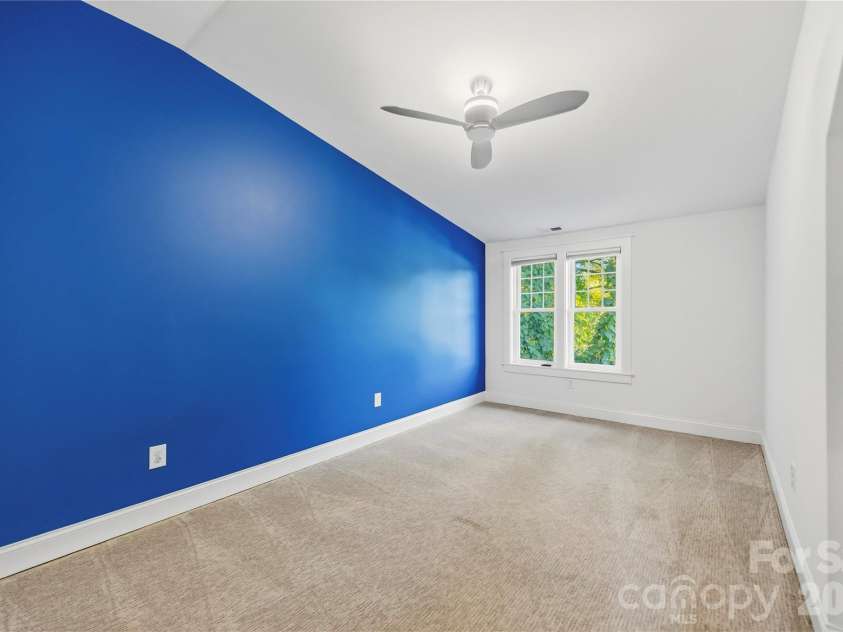 1623 Mint Street, Charlotte, NC 28203.  MLS# CAR4422880, YatesRealty ID 58445. 