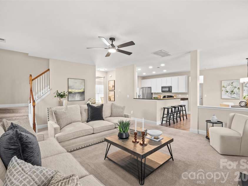 7917 Sardis Creek Lane, Charlotte, NC 28270.  MLS# CAR4423138, YatesRealty ID 58446. 