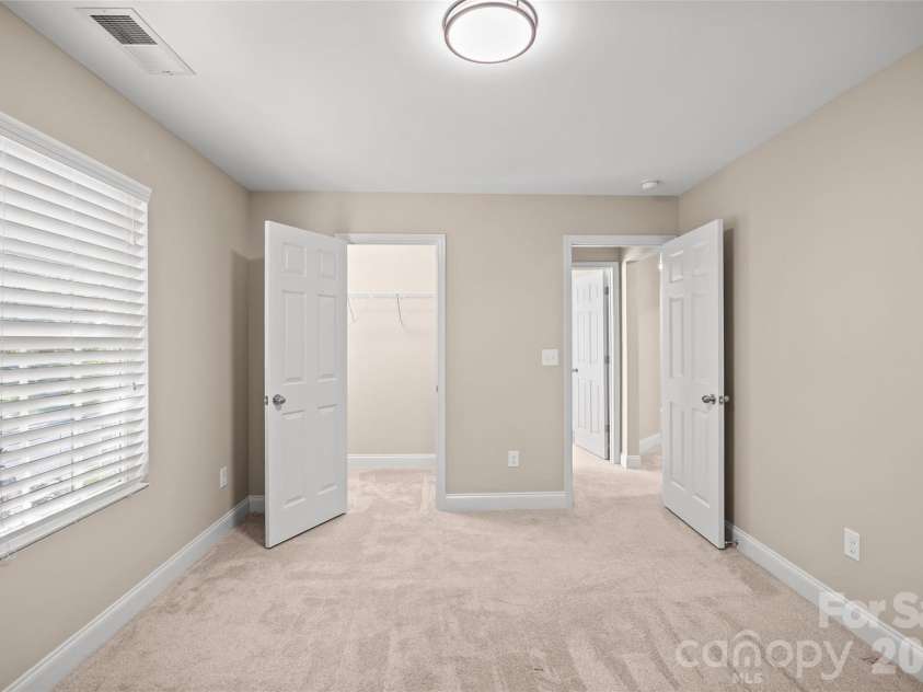 7917 Sardis Creek Lane, Charlotte, NC 28270.  MLS# CAR4423138, YatesRealty ID 58446. 