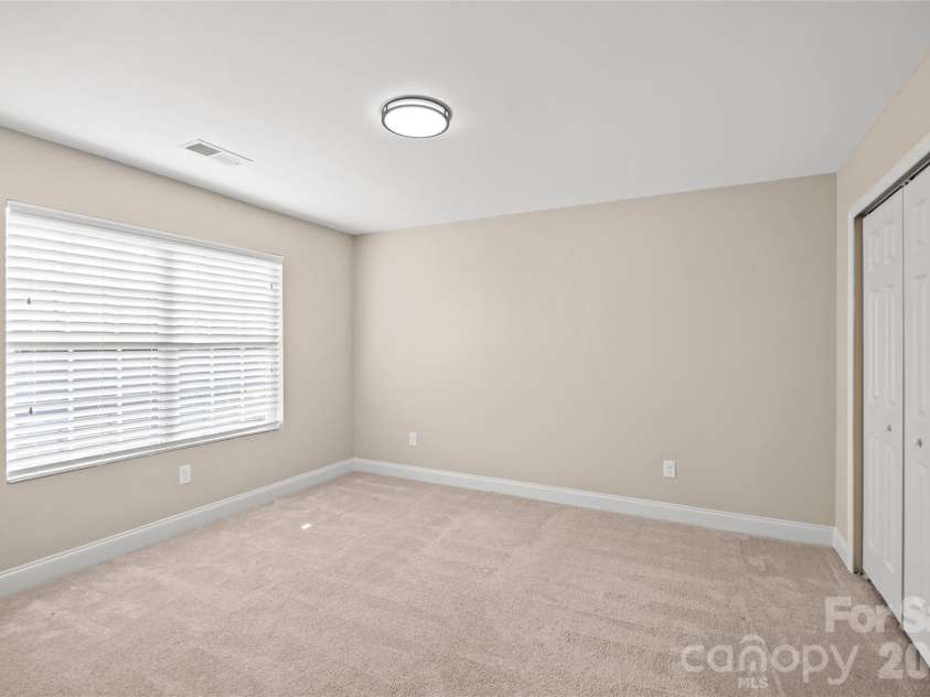 7917 Sardis Creek Lane, Charlotte, NC 28270.  MLS# CAR4423138, YatesRealty ID 58446. 