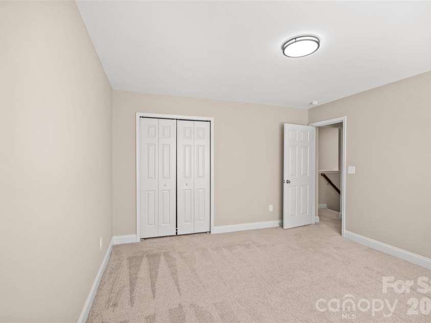 7917 Sardis Creek Lane, Charlotte, NC 28270.  MLS# CAR4423138, YatesRealty ID 58446. 