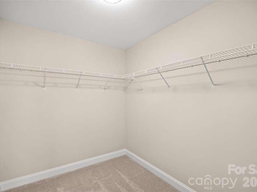 7917 Sardis Creek Lane, Charlotte, NC 28270.  MLS# CAR4423138, YatesRealty ID 58446. 