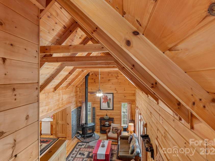 787 Shumont Road, Black Mountain, NC 28711.  MLS# CAR4239152, YatesRealty ID 5845. 