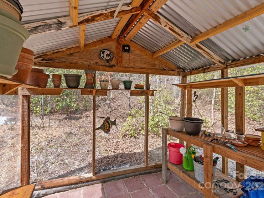 787 Shumont Road, Black Mountain, NC 28711.  MLS# CAR4239152, YatesRealty ID 5845. 