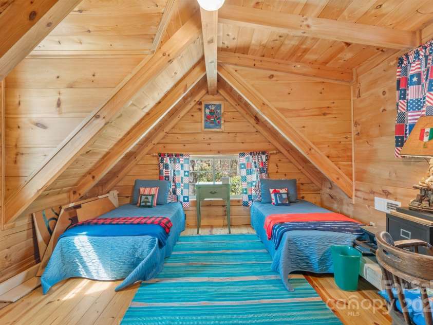 787 Shumont Road, Black Mountain, NC 28711.  MLS# CAR4239152, YatesRealty ID 5845. Loft space used as a bedroom