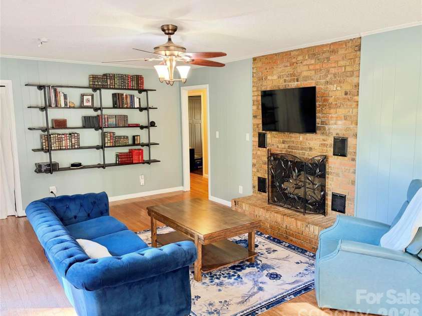 430 Carters Ridge Road, Spruce Pine, NC 28777.  MLS# CAR4437629, YatesRealty ID 58450. 