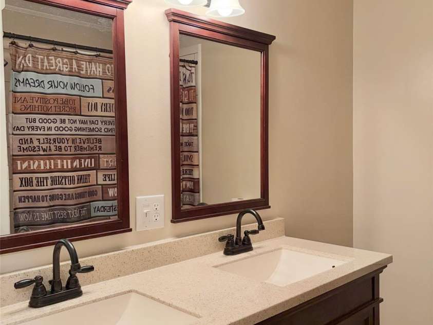 430 Carters Ridge Road, Spruce Pine, NC 28777.  MLS# CAR4437629, YatesRealty ID 58450. 