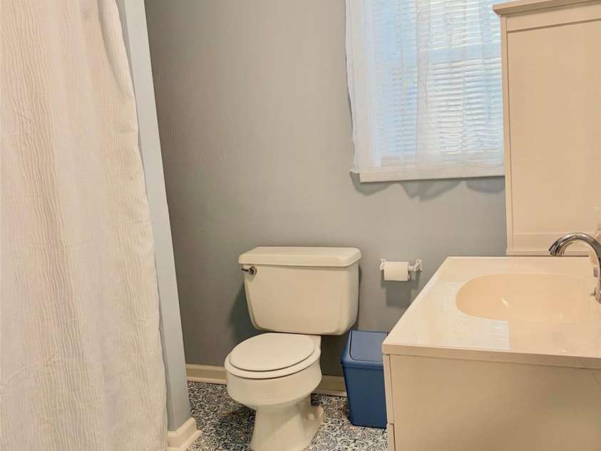 430 Carters Ridge Road, Spruce Pine, NC 28777.  MLS# CAR4437629, YatesRealty ID 58450. 