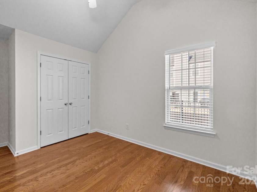 5720 Parkstone Drive, Matthews, NC 28104.  MLS# CAR4224035, YatesRealty ID 5846. 