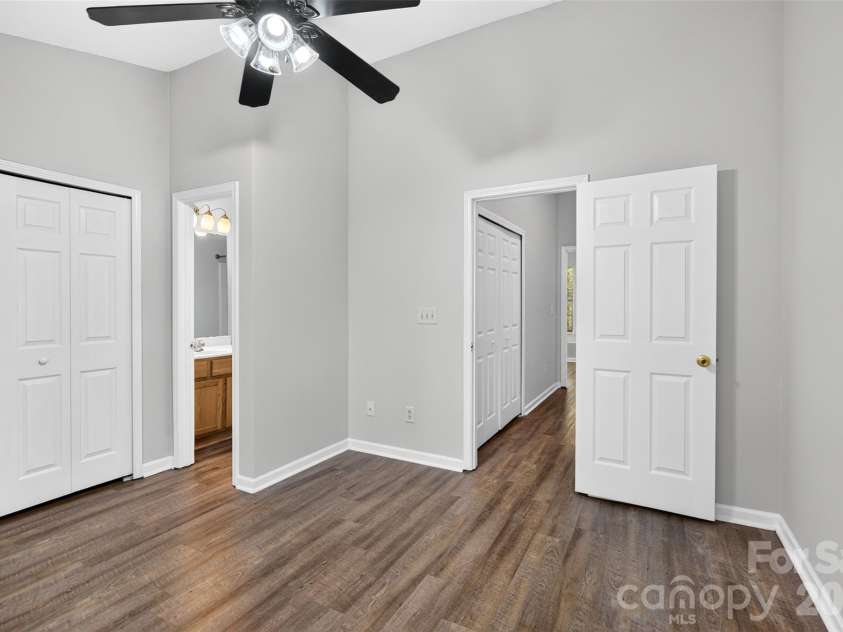 11578 Briddle Hall Court, Charlotte, NC 28214.  MLS# CAR4437637, YatesRealty ID 58460. 