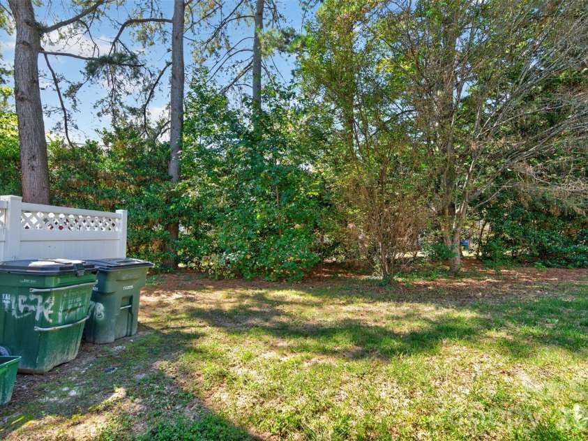 11578 Briddle Hall Court, Charlotte, NC 28214.  MLS# CAR4437637, YatesRealty ID 58460. 