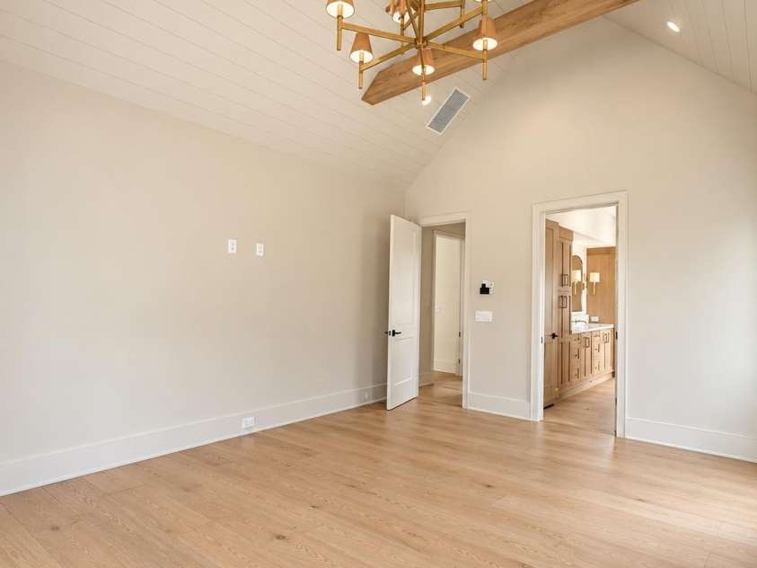 519 Meadowbrook Road, Charlotte, NC 28211.  MLS# CAR4372473, YatesRealty ID 58462. 