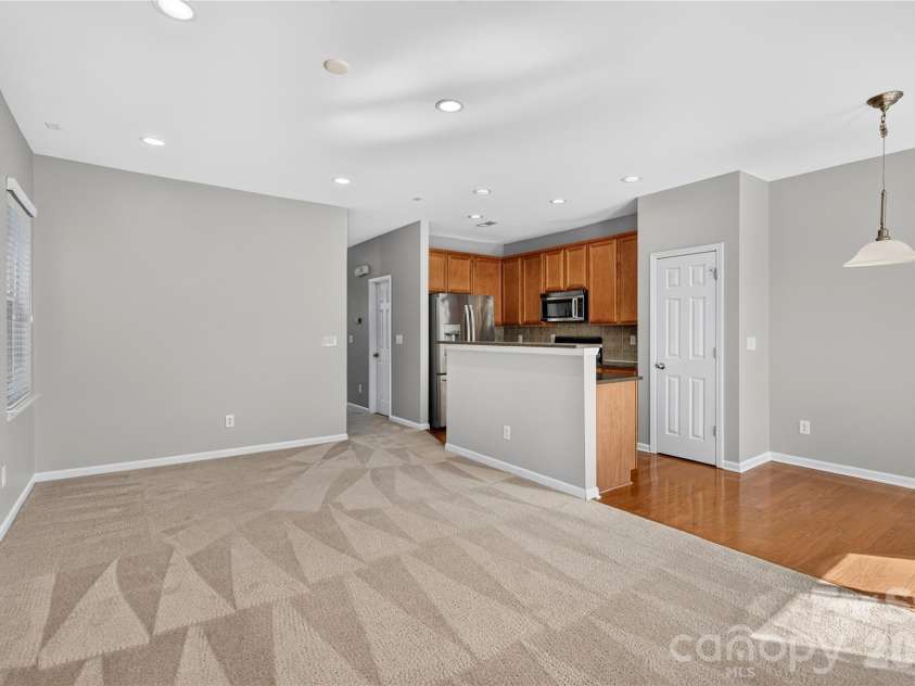 2053 Cambridge Beltway Drive, Charlotte, NC 28273.  MLS# CAR4437643, YatesRealty ID 58463. 