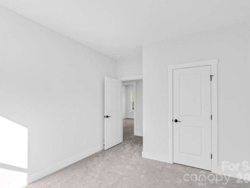 1437 10th Avenue, Hickory, NC 28602.  MLS# CAR4437665, YatesRealty ID 58470. 