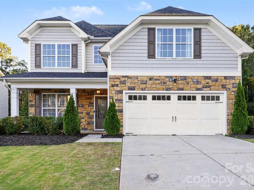 1333 Secret Path Drive, Fort Mill, SC 29708.  MLS# CAR4431940, YatesRealty ID 58471. 