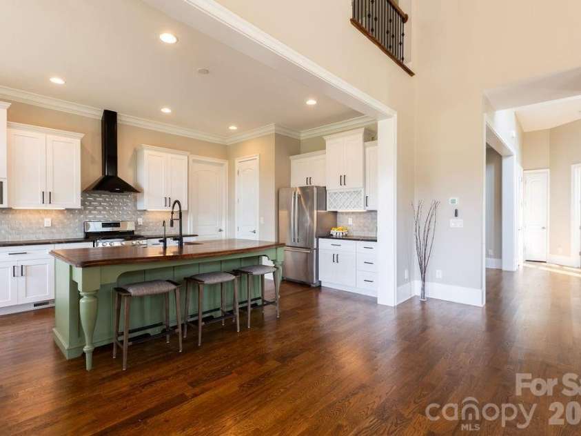 7996 Malibu Pointe Lane, Denver, NC 28037.  MLS# CAR4426331, YatesRealty ID 58475. 
