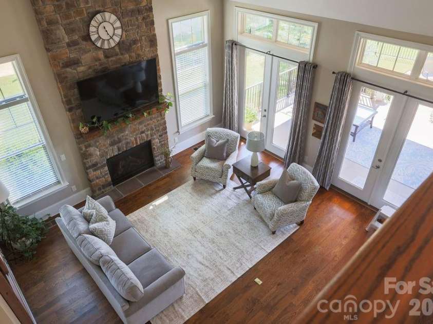 7996 Malibu Pointe Lane, Denver, NC 28037.  MLS# CAR4426331, YatesRealty ID 58475. 
