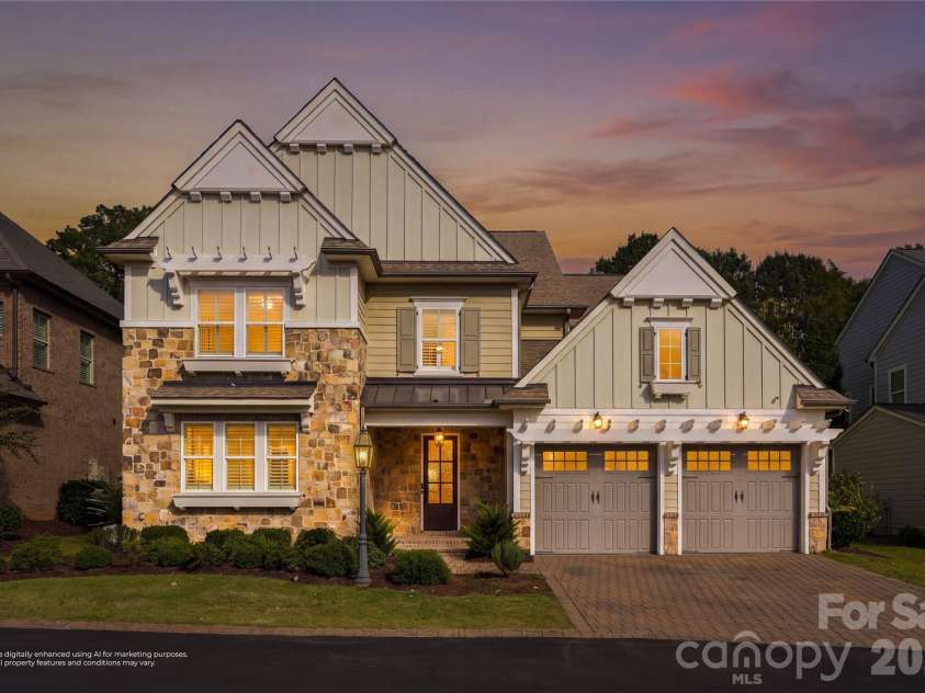8916 Blakeney Drive, Charlotte, NC 28277.  MLS# CAR4435647, YatesRealty ID 58477. 