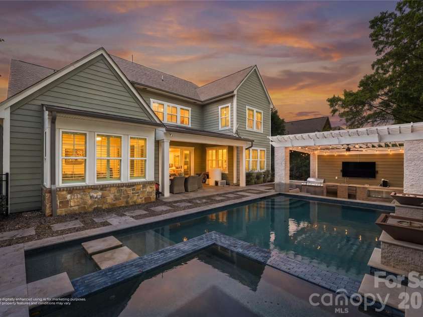 8916 Blakeney Drive, Charlotte, NC 28277.  MLS# CAR4435647, YatesRealty ID 58477. 