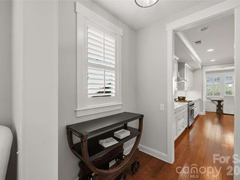 8916 Blakeney Drive, Charlotte, NC 28277.  MLS# CAR4435647, YatesRealty ID 58477. 