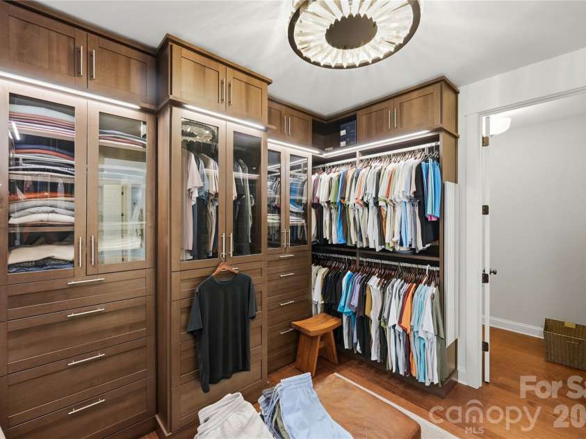 8916 Blakeney Drive, Charlotte, NC 28277.  MLS# CAR4435647, YatesRealty ID 58477. 