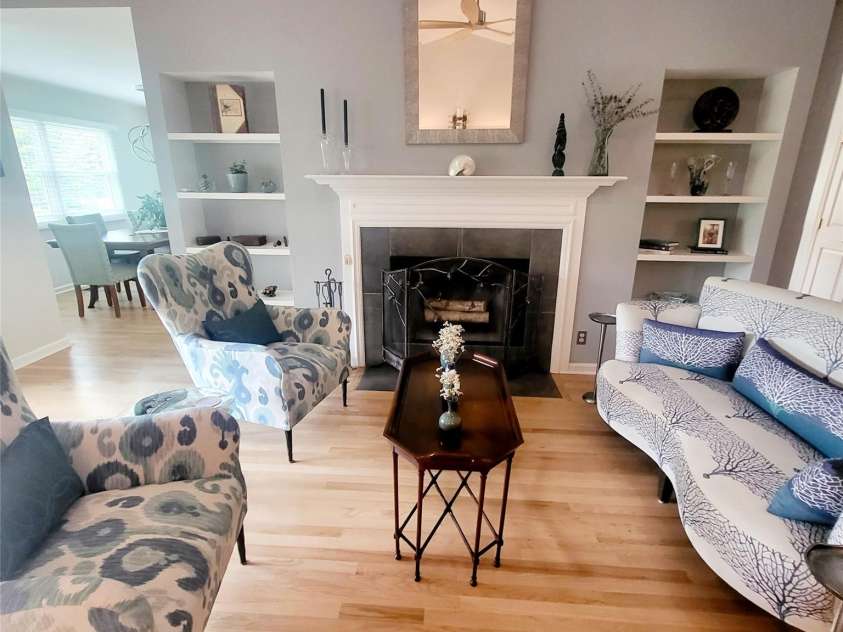 35 Cedarcliff Circle, Asheville, NC 28803.  MLS# CAR4350702, YatesRealty ID 5848. 