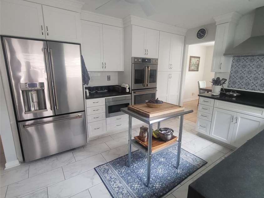 35 Cedarcliff Circle, Asheville, NC 28803.  MLS# CAR4350702, YatesRealty ID 5848. 